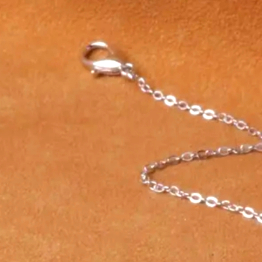 Designer Necklace ( NEW) - Picture 4 of 6